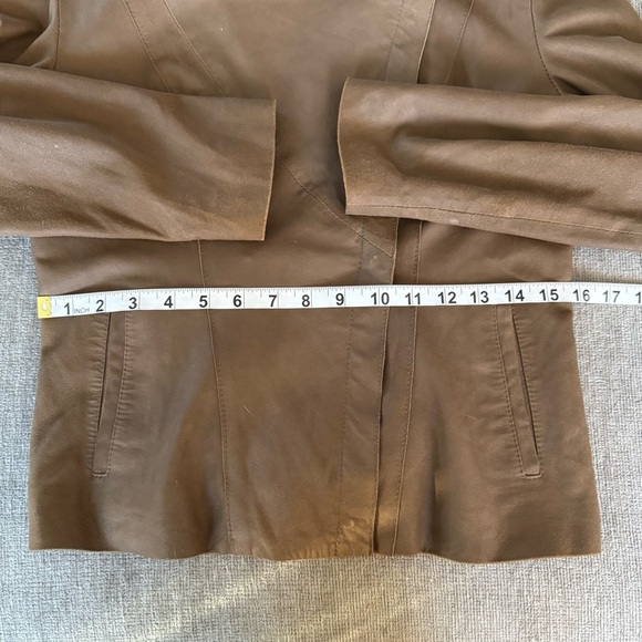 Etcetera Women Brown Genuine Leather Asymmetrical Snap Jacket Size 4 Taupe Moto - Picture 10 of 15